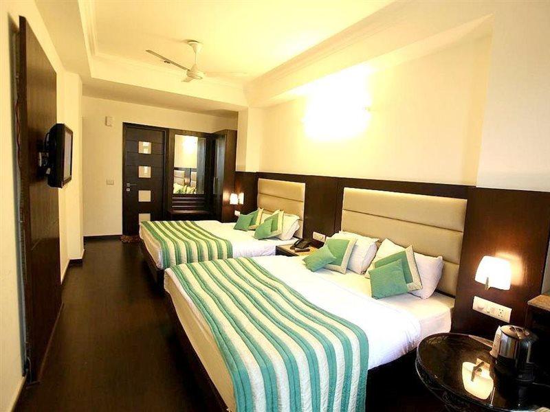 Hotel Chanchal Continental - 02 Mins From New Delhi Railway Station Dış mekan fotoğraf