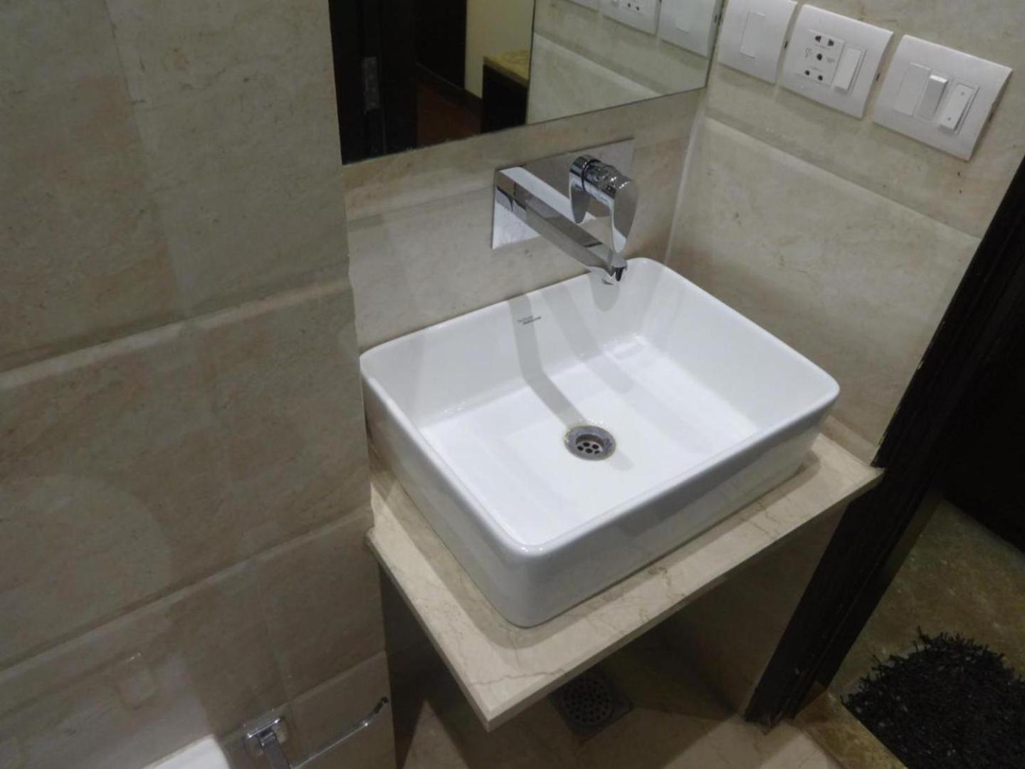 Hotel Chanchal Continental - 02 Mins From New Delhi Railway Station Dış mekan fotoğraf