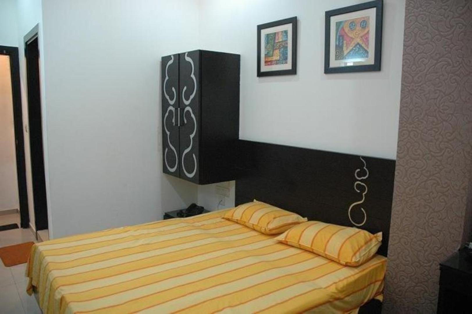 Hotel Chanchal Continental - 02 Mins From New Delhi Railway Station Dış mekan fotoğraf