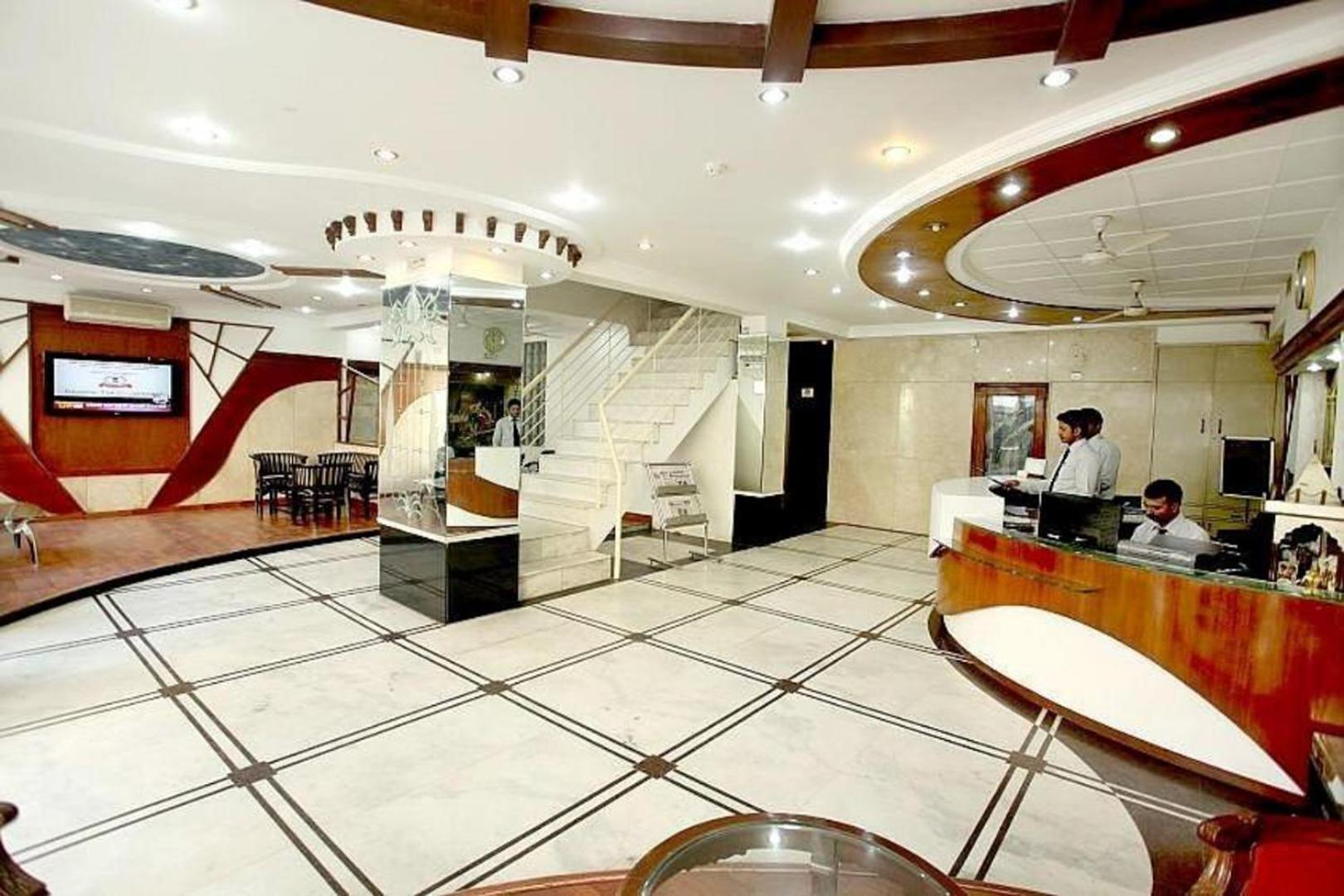 Hotel Chanchal Continental - 02 Mins From New Delhi Railway Station İç mekan fotoğraf