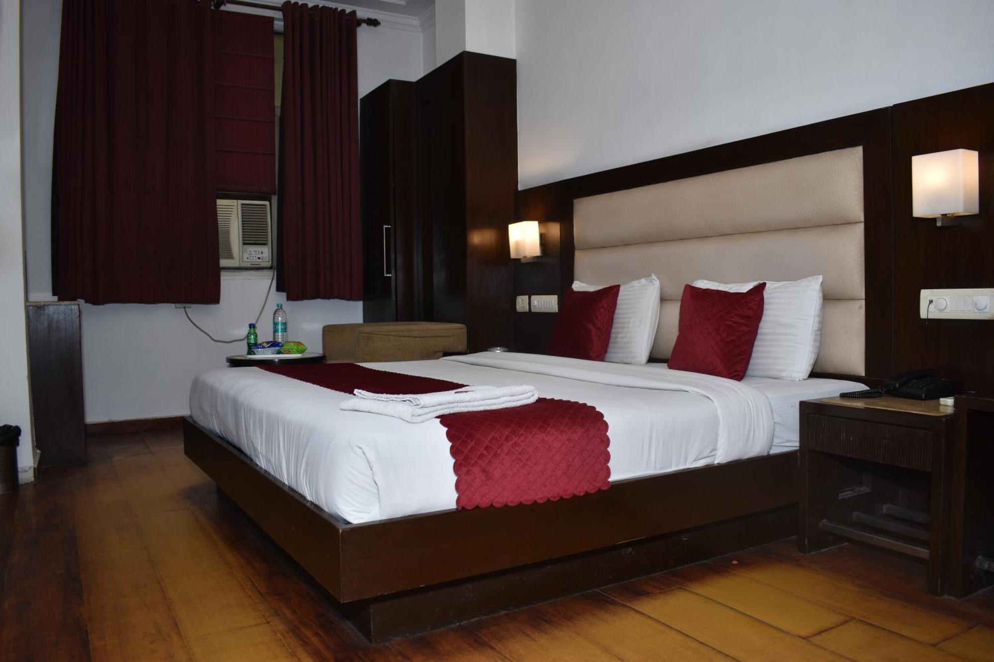 Hotel Chanchal Continental - 02 Mins From New Delhi Railway Station Dış mekan fotoğraf