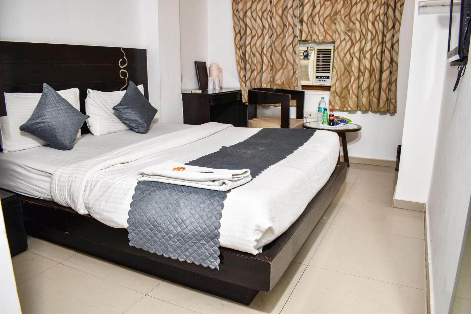 Hotel Chanchal Continental - 02 Mins From New Delhi Railway Station Dış mekan fotoğraf