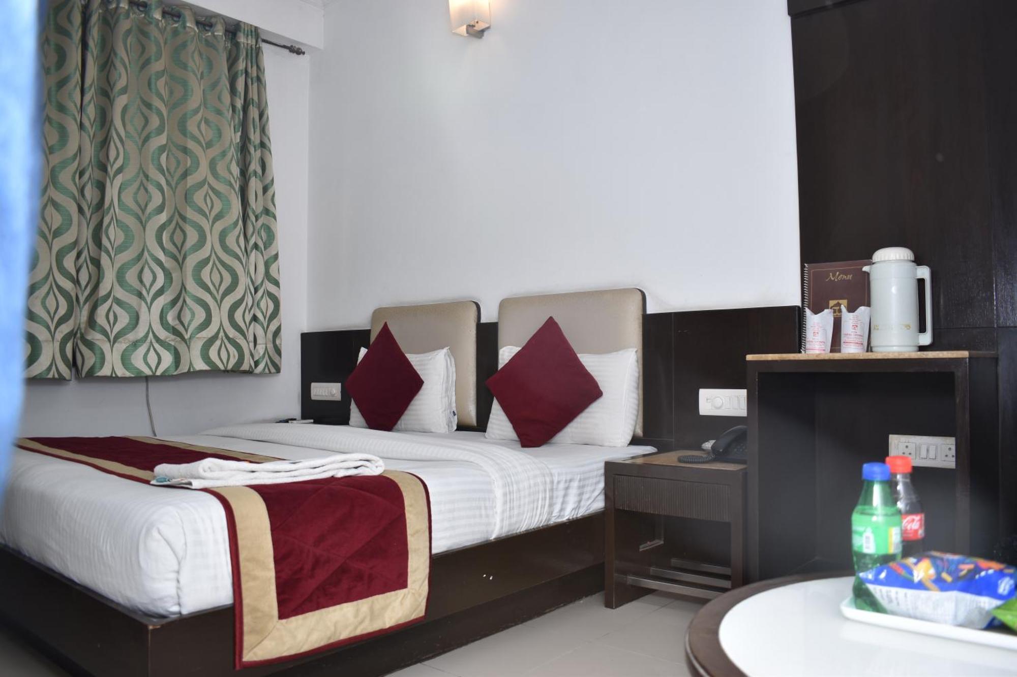Hotel Chanchal Continental - 02 Mins From New Delhi Railway Station Dış mekan fotoğraf